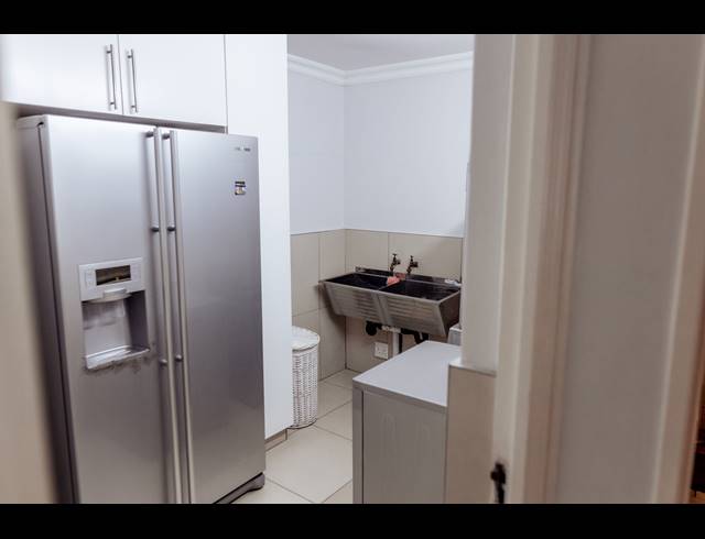 3 BEDROOM APARTMENT FOR SALE IN MEER EN SEE